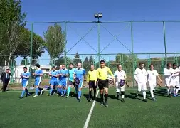 关于冰岛男足备赛迅猛,友谊赛中展现出色表现的信息 关于冰岛男足备赛迅猛,友谊赛中展现出色表现的信息