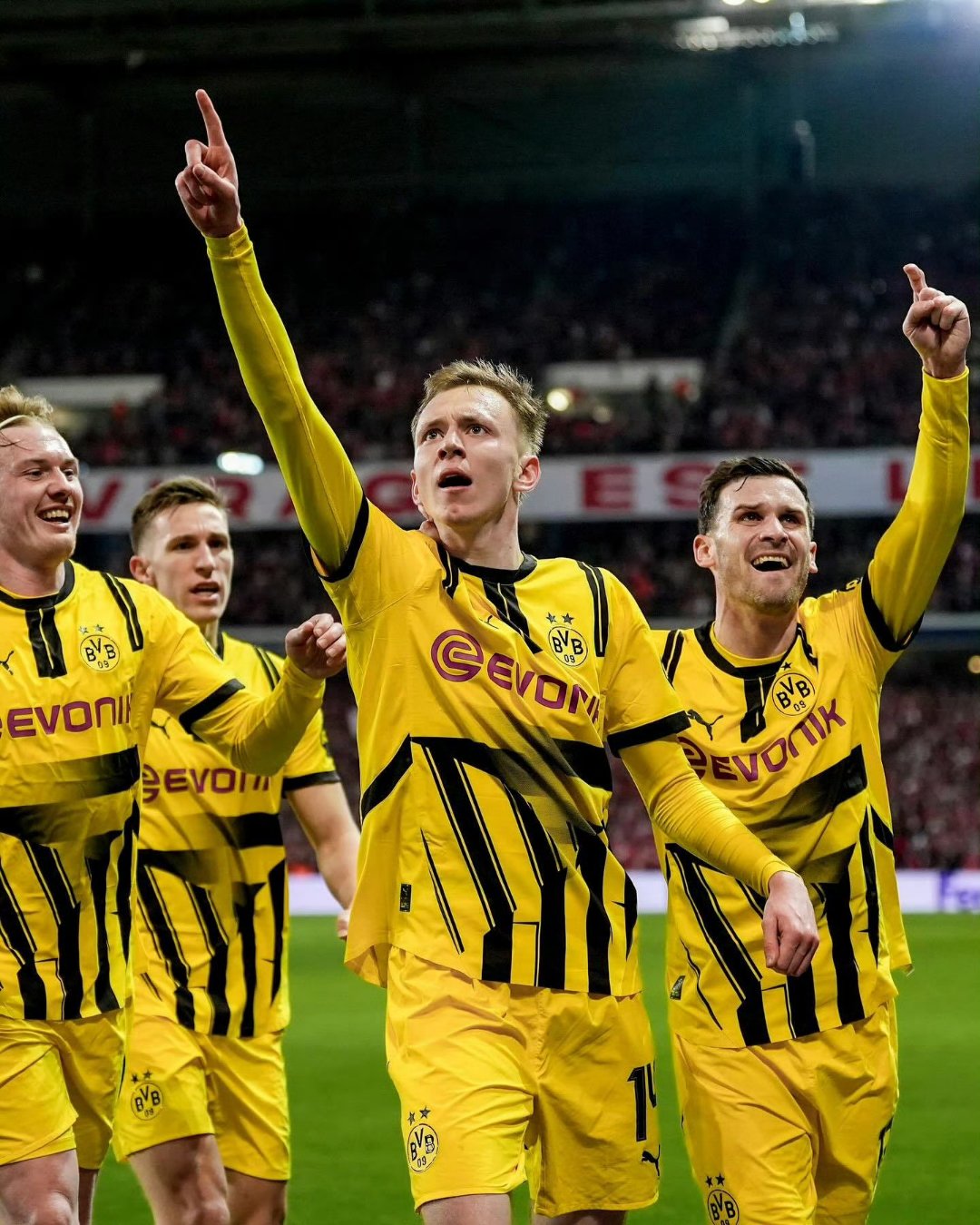 关于多特蒙德遭遇连败,赛季前景蒙上阴影的信息 关于多特蒙德遭遇连败,赛季前景蒙上阴影的信息