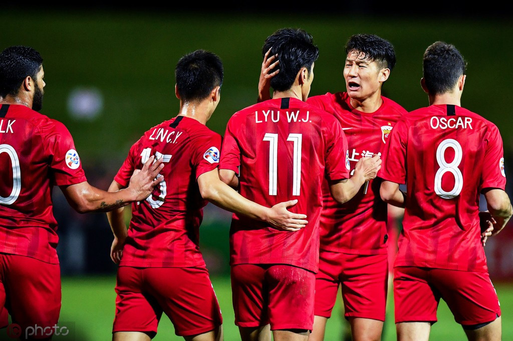 关于吉尔吉斯斯坦球队客场战胜对手，晋级亚冠八强的信息